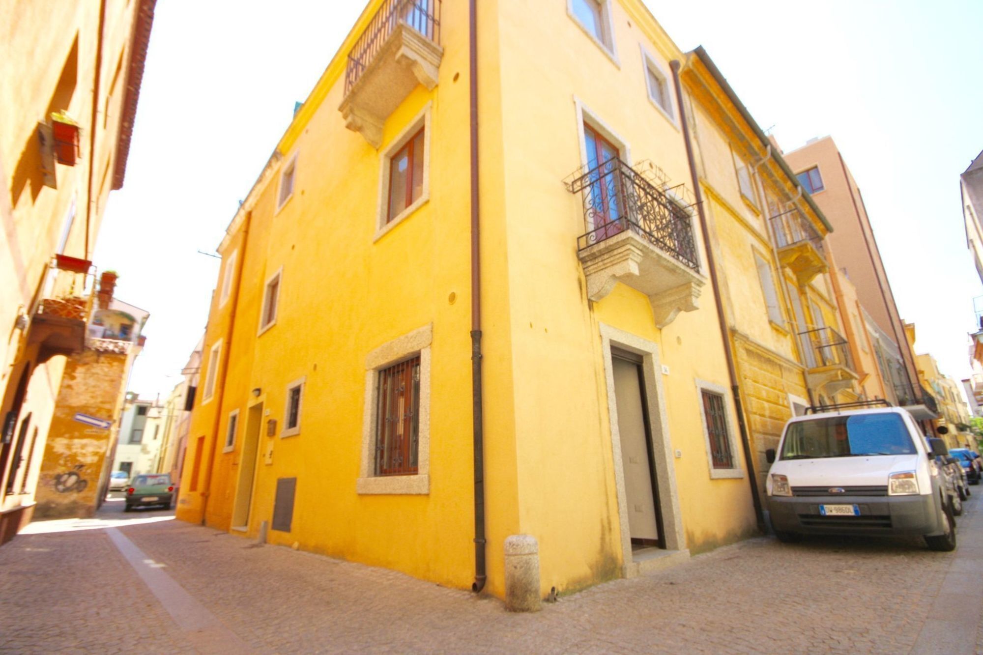 Amsicora 8 Hotel Olbia Exterior photo